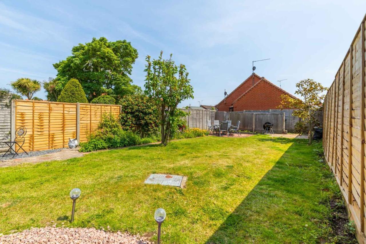 Host & Stay - Pilgrims Rest Bacton  Luaran gambar